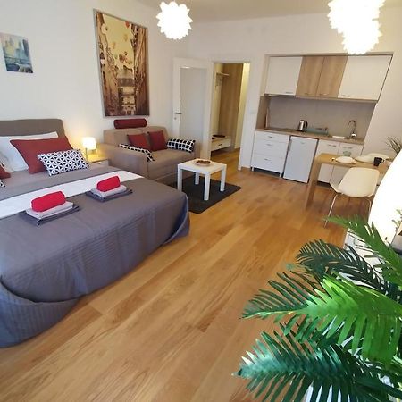 Apartments Delta A Blok - Savada Beograd Bagian luar foto