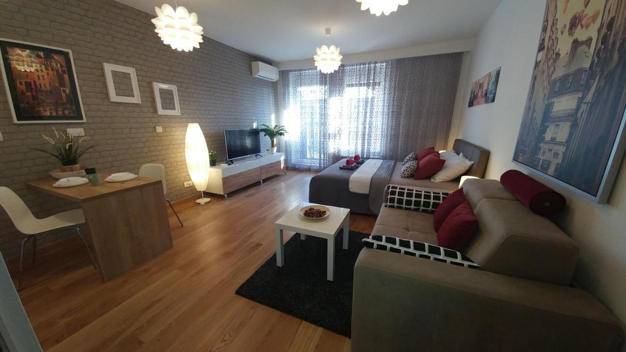 Apartments Delta A Blok - Savada Beograd Bagian luar foto