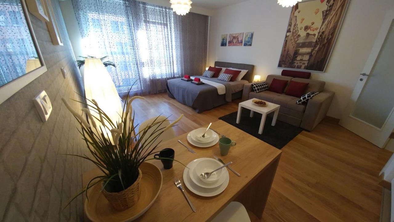 Apartments Delta A Blok - Savada Beograd Bagian luar foto