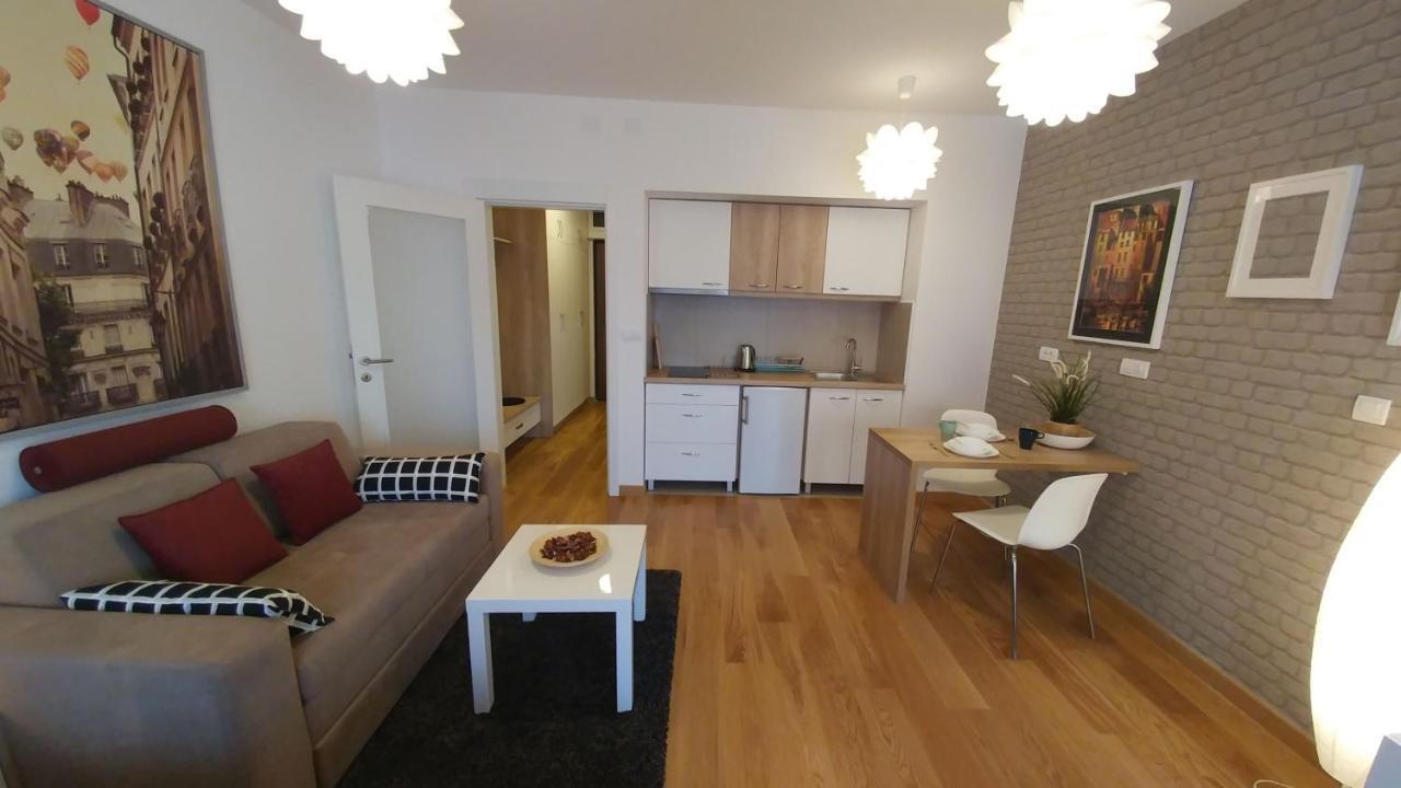 Apartments Delta A Blok - Savada Beograd Bagian luar foto